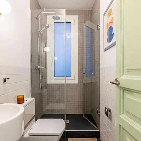 Lovely In Plaza Espana - Fira Montjuic Apartamento *